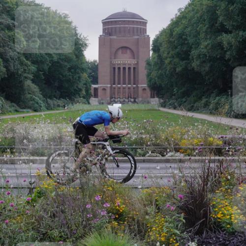 14.09.2025 - Stadtparktriathlon Michael Burmester http://msf.ph/oto/8897782 14.09.2025 09:00:00 Radfahren 307 meine-sportfotos.de