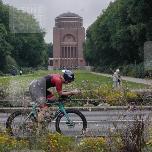 14.09.2025 - Stadtparktriathlon Michael Burmester http://msf.ph/oto/8897884 14.09.2025 09:02:25 Radfahren 318, 333, 339, 340, 342, 363, 366, 370, 371 meine-sportfotos.de