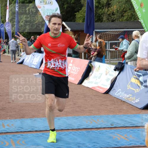 14.09.2025 - Airport Race Strokosch-Dieckow http://msf.ph/oto/8898134 14.09.2025 12:23:43 Ziel 177, 243, 1157, 1284 meine-sportfotos.de
