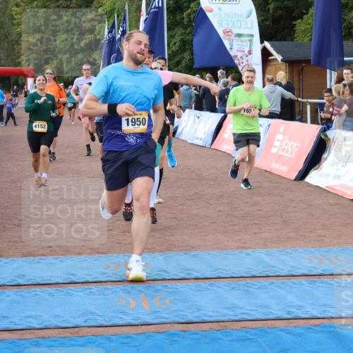 14.09.2025 - Airport Race Strokosch-Dieckow http://msf.ph/oto/8898443 14.09.2025 12:25:05 Ziel 442, 810, 1139, 1194, 1258, 1644, 1654, 1950, 2138, 4152, 5075, 5100 meine-sportfotos.de