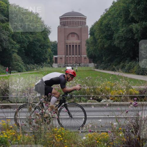14.09.2025 - Stadtparktriathlon Michael Burmester http://msf.ph/oto/8898653 14.09.2025 09:05:22 Radfahren 312, 351, 355, 408, 416, 436 meine-sportfotos.de