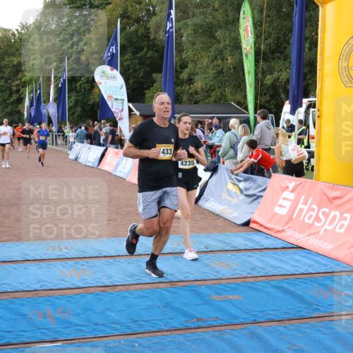 14.09.2025 - Airport Race Strokosch-Dieckow http://msf.ph/oto/8898812 14.09.2025 12:26:14 Ziel 117, 151, 245, 978, 1056, 1401, 1433, 1575, 2003, 4235 meine-sportfotos.de