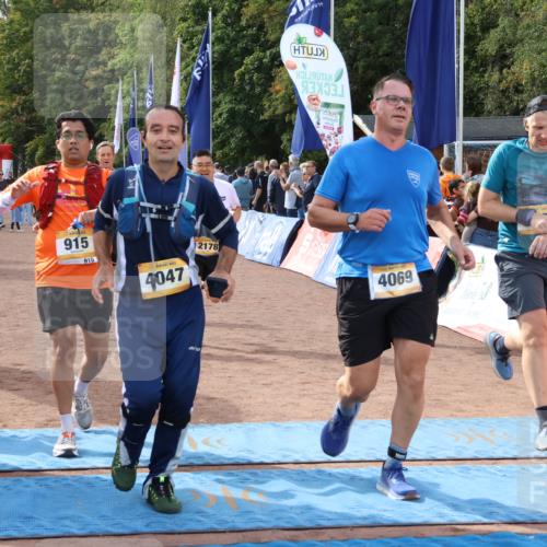 14.09.2025 - Airport Race Strokosch-Dieckow http://msf.ph/oto/8899006 14.09.2025 12:26:39 Ziel 285, 330, 361, 636, 733, 915, 1110, 1684, 2103, 2133, 2144, 2178, 4017, 4047, 4069 meine-sportfotos.de