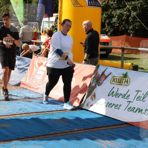 14.09.2025 - Airport Race Strokosch-Dieckow http://msf.ph/oto/8899182 14.09.2025 12:27:03 Ziel 123, 277, 297, 298, 589, 644, 805, 1414, 1643, 1658, 1707, 1776, 1960, 4135, 4181, 5530 meine-sportfotos.de