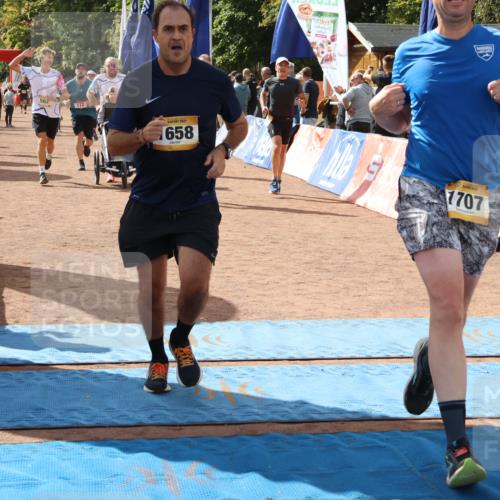 14.09.2025 - Airport Race Strokosch-Dieckow http://msf.ph/oto/8899272 14.09.2025 12:27:09 Ziel 73, 172, 277, 297, 298, 562, 589, 644, 1036, 1414, 1621, 1658, 1707, 1960, 4187 meine-sportfotos.de