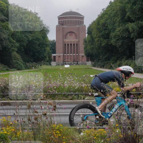 14.09.2025 - Stadtparktriathlon Michael Burmester http://msf.ph/oto/8899319 14.09.2025 09:11:22 Radfahren 312, 313, 321, 332, 378, 405, 408, 416, 423, 436 meine-sportfotos.de