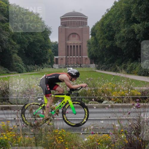 14.09.2025 - Stadtparktriathlon Michael Burmester http://msf.ph/oto/8899468 14.09.2025 09:13:10 Radfahren 314, 397 meine-sportfotos.de