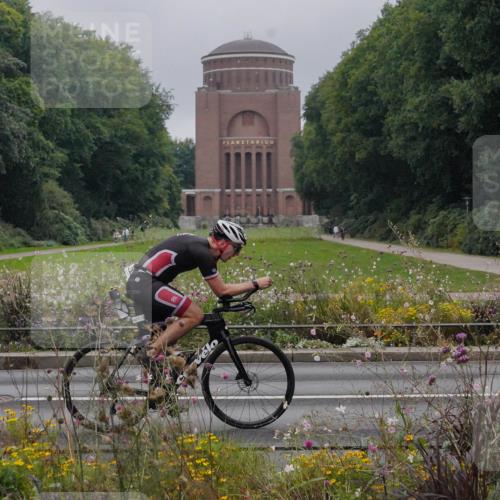 14.09.2025 - Stadtparktriathlon Michael Burmester http://msf.ph/oto/8899592 14.09.2025 09:14:35 Radfahren 301, 318, 326, 340, 345, 347, 363, 370, 371, 373, 377, 380, 381, 401, 404 meine-sportfotos.de
