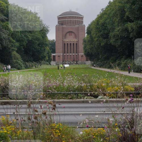 14.09.2025 - Stadtparktriathlon Michael Burmester http://msf.ph/oto/8899747 14.09.2025 09:15:36 Radfahren 315, 337, 354, 392, 418, 437, 451, 487 meine-sportfotos.de