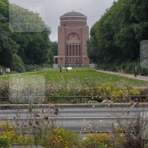 14.09.2025 - Stadtparktriathlon Michael Burmester http://msf.ph/oto/8899755 14.09.2025 09:15:39 Radfahren 315, 337, 354, 392, 418, 437, 451, 487 meine-sportfotos.de