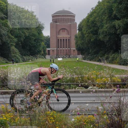 14.09.2025 - Stadtparktriathlon Michael Burmester http://msf.ph/oto/8899786 14.09.2025 09:15:57 Radfahren 357, 376, 398, 434, 466, 488 meine-sportfotos.de