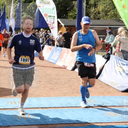 14.09.2025 - Airport Race Strokosch-Dieckow http://msf.ph/oto/8899873 14.09.2025 12:28:07 Ziel 33, 139, 222, 242, 281, 365, 498, 646, 716, 1073, 1897, 1988, 4032, 4129 meine-sportfotos.de