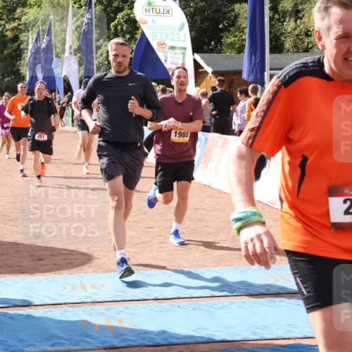 14.09.2025 - Airport Race Strokosch-Dieckow http://msf.ph/oto/8899916 14.09.2025 12:28:10 Ziel 33, 126, 139, 222, 242, 281, 365, 498, 716, 1073, 1897, 1988, 2022, 2023, 4032, 4129 meine-sportfotos.de