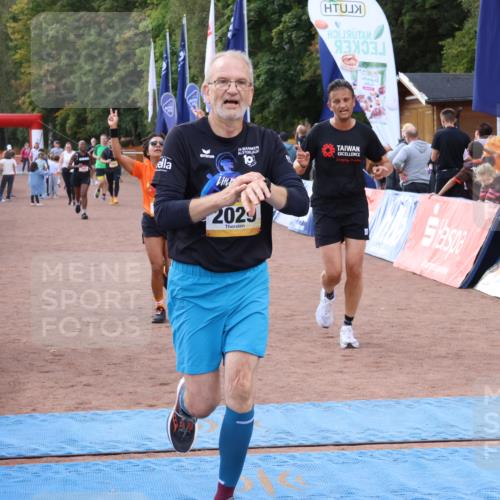 14.09.2025 - Airport Race Strokosch-Dieckow http://msf.ph/oto/8900035 14.09.2025 12:28:32 Ziel 118, 141, 885, 1127, 1842, 2029, 4068 meine-sportfotos.de