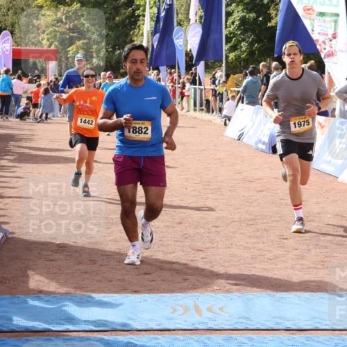 14.09.2025 - Airport Race Strokosch-Dieckow http://msf.ph/oto/8900378 14.09.2025 12:29:22 Ziel 145, 236, 428, 457, 729, 1432, 1442, 1540, 1601, 1678, 1882, 1883, 1905, 1975, 4213 meine-sportfotos.de