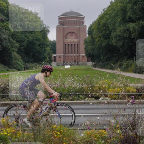 14.09.2025 - Stadtparktriathlon Michael Burmester http://msf.ph/oto/8900410 14.09.2025 09:18:14 Radfahren 307, 317, 344, 420, 456, 459, 468, 474, 481 meine-sportfotos.de