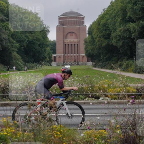 14.09.2025 - Stadtparktriathlon Michael Burmester http://msf.ph/oto/8900547 14.09.2025 09:19:10 Radfahren 314, 334, 397, 422, 431, 471, 480, 482 meine-sportfotos.de
