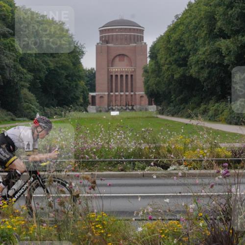 14.09.2025 - Stadtparktriathlon Michael Burmester http://msf.ph/oto/8900731 14.09.2025 09:20:21 Radfahren 371, 419, 445, 469, 505, 506 meine-sportfotos.de