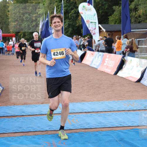 14.09.2025 - Airport Race Strokosch-Dieckow http://msf.ph/oto/8900739 14.09.2025 12:30:04 Ziel 84, 89, 226, 967, 982, 1126, 1171, 1183, 1341, 1395, 1451, 1468, 1748, 1944, 4067, 4076, 4246 meine-sportfotos.de