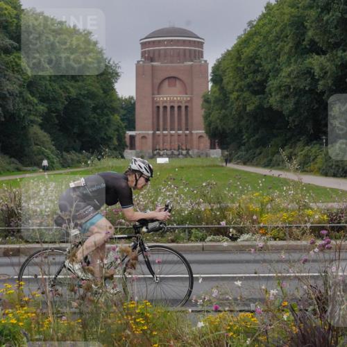14.09.2025 - Stadtparktriathlon Michael Burmester http://msf.ph/oto/8900942 14.09.2025 09:21:50 Radfahren 337, 354, 357, 430, 458, 504 meine-sportfotos.de