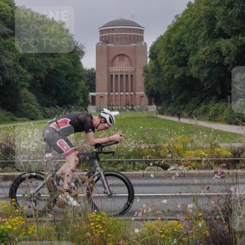 14.09.2025 - Stadtparktriathlon Michael Burmester http://msf.ph/oto/8901019 14.09.2025 09:22:23 Radfahren 311, 348, 361, 367, 392, 398, 432, 466, 487 meine-sportfotos.de