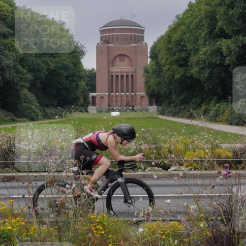14.09.2025 - Stadtparktriathlon Michael Burmester http://msf.ph/oto/8901151 14.09.2025 09:23:28 Radfahren 313, 319, 325, 360, 369, 436, 463 meine-sportfotos.de