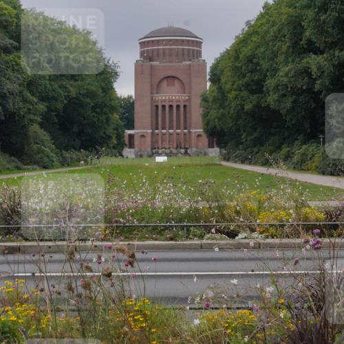 14.09.2025 - Stadtparktriathlon Michael Burmester http://msf.ph/oto/8901655 14.09.2025 09:26:31 Radfahren 306, 320, 356, 381, 389, 419, 439, 447, 472, 486, 495 meine-sportfotos.de