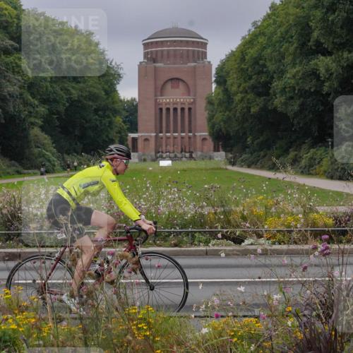 14.09.2025 - Stadtparktriathlon Michael Burmester http://msf.ph/oto/8901749 14.09.2025 09:27:19 Radfahren 359, 438, 469, 494 meine-sportfotos.de