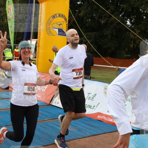 14.09.2025 - Airport Race Strokosch-Dieckow http://msf.ph/oto/8901769 14.09.2025 12:32:26 Ziel 269, 421, 494, 594, 682, 735, 769, 856, 887, 994, 1117, 1153, 1709, 1765, 1805, 1816, 1903, 2110, 2129, 4272 meine-sportfotos.de