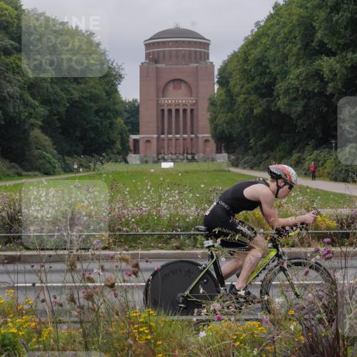 14.09.2025 - Stadtparktriathlon Michael Burmester http://msf.ph/oto/8901969 14.09.2025 09:29:45 Radfahren 436, 463 meine-sportfotos.de
