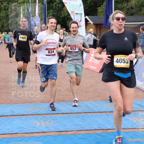 14.09.2025 - Airport Race Strokosch-Dieckow http://msf.ph/oto/8902105 14.09.2025 12:35:05 Ziel 104, 130, 631, 834, 852, 1152, 1264, 1405, 1758, 1817, 1859, 1866, 4053, 4209, 4270 meine-sportfotos.de