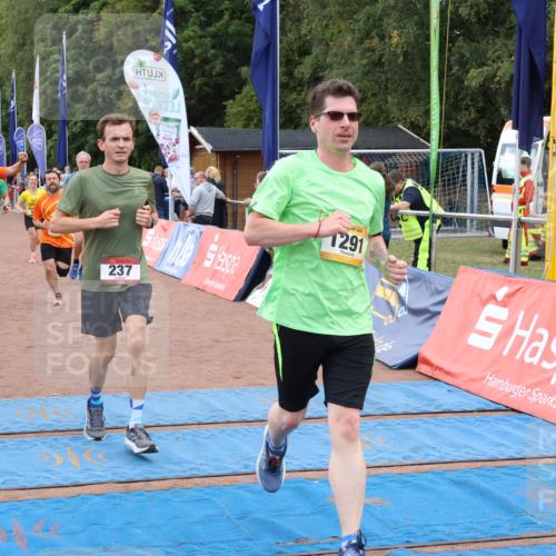 14.09.2025 - Airport Race Strokosch-Dieckow http://msf.ph/oto/8902127 14.09.2025 12:35:21 Ziel 71, 237, 280, 310, 606, 665, 677, 840, 1143, 1291, 1498, 1836, 4110 meine-sportfotos.de