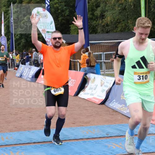 14.09.2025 - Airport Race Strokosch-Dieckow http://msf.ph/oto/8902138 14.09.2025 12:35:28 Ziel 310, 606, 665, 840, 899, 912, 937, 1002, 1652, 1836, 1886, 1920, 2036, 2102, 2143, 4258 meine-sportfotos.de