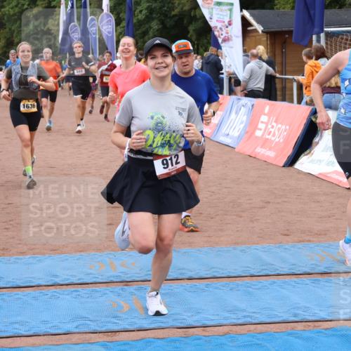 14.09.2025 - Airport Race Strokosch-Dieckow http://msf.ph/oto/8902151 14.09.2025 12:35:37 Ziel 111, 419, 849, 899, 912, 929, 1002, 1120, 1374, 1636, 1652, 1855, 1886, 1920, 1942, 2102, 4226, 4258 meine-sportfotos.de