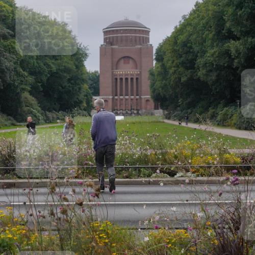 14.09.2025 - Stadtparktriathlon Michael Burmester http://msf.ph/oto/8902248 14.09.2025 09:32:19 Radfahren 387, 468 meine-sportfotos.de