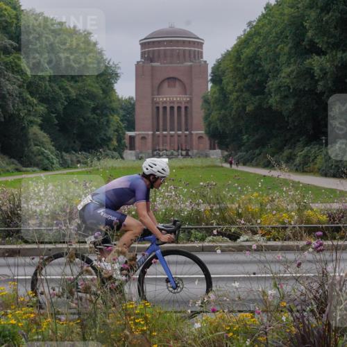 14.09.2025 - Stadtparktriathlon Michael Burmester http://msf.ph/oto/8902284 14.09.2025 09:33:17 Radfahren 452, 455, 464, 465, 482 meine-sportfotos.de