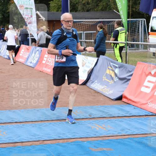 14.09.2025 - Airport Race Strokosch-Dieckow http://msf.ph/oto/8902322 14.09.2025 12:36:22 Ziel 239, 366, 821, 986, 1200, 1665, 1666, 1727, 1728, 2126, 2141 meine-sportfotos.de