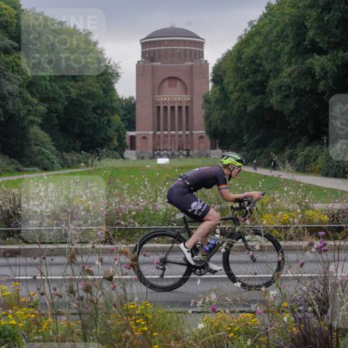 14.09.2025 - Stadtparktriathlon Michael Burmester http://msf.ph/oto/8902466 14.09.2025 09:40:29 Radfahren 443, 446, 447, 475, 483, 486, 495 meine-sportfotos.de
