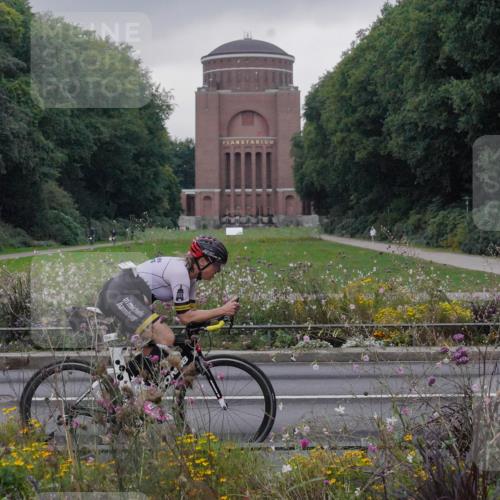 14.09.2025 - Stadtparktriathlon Michael Burmester http://msf.ph/oto/8902522 14.09.2025 09:42:43 Radfahren 445, 463, 466, 477, 478, 506 meine-sportfotos.de