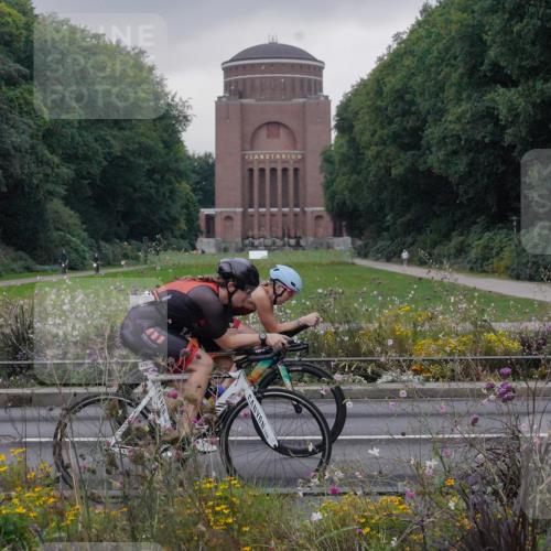 14.09.2025 - Stadtparktriathlon Michael Burmester http://msf.ph/oto/8902527 14.09.2025 09:42:47 Radfahren 445, 463, 466, 477, 478, 506 meine-sportfotos.de