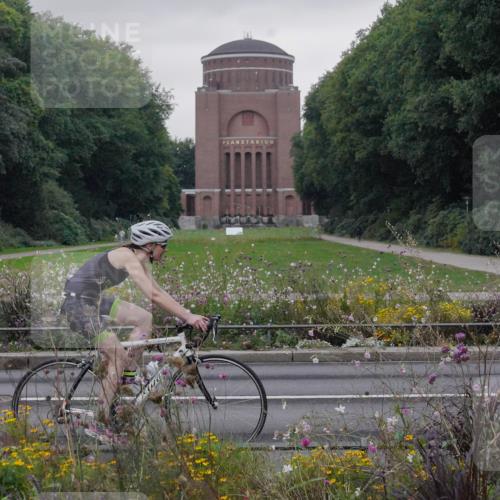 14.09.2025 - Stadtparktriathlon Michael Burmester http://msf.ph/oto/8902546 14.09.2025 09:44:47 Radfahren 485 meine-sportfotos.de