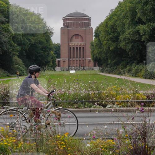 14.09.2025 - Stadtparktriathlon Michael Burmester http://msf.ph/oto/8902672 14.09.2025 09:51:37 Radfahren 512, 533, 570, 620 meine-sportfotos.de