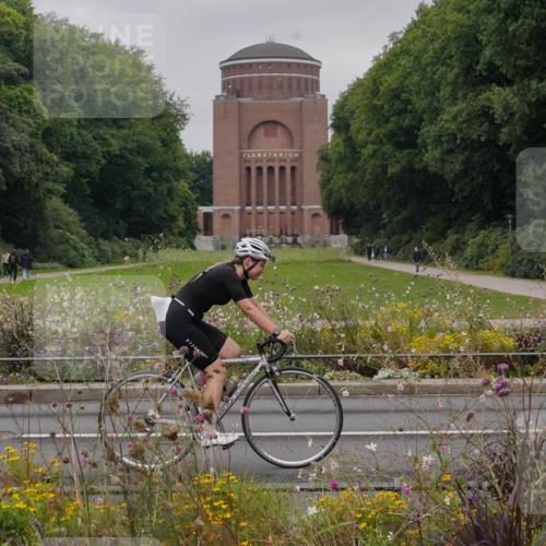 14.09.2025 - Stadtparktriathlon Michael Burmester http://msf.ph/oto/8902726 14.09.2025 09:53:43 Radfahren 500, 523, 524 meine-sportfotos.de