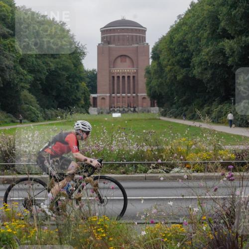 14.09.2025 - Stadtparktriathlon Michael Burmester http://msf.ph/oto/8902781 14.09.2025 09:55:29 Radfahren 450, 458, 546, 557 meine-sportfotos.de