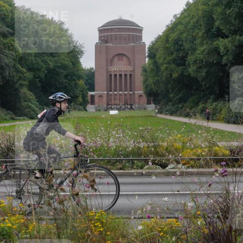 14.09.2025 - Stadtparktriathlon Michael Burmester http://msf.ph/oto/8902808 14.09.2025 09:56:42 Radfahren 440, 517, 535, 553, 619 meine-sportfotos.de