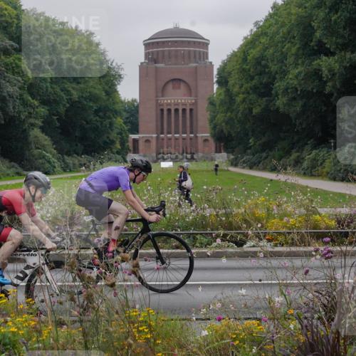 14.09.2025 - Stadtparktriathlon Michael Burmester http://msf.ph/oto/8902855 14.09.2025 09:59:11 Radfahren 465, 570 meine-sportfotos.de