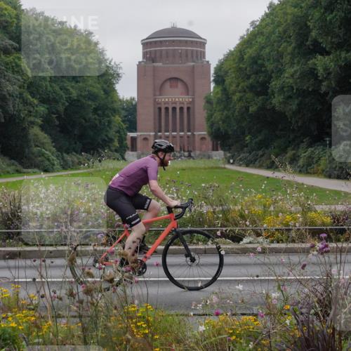 14.09.2025 - Stadtparktriathlon Michael Burmester http://msf.ph/oto/8902949 14.09.2025 10:03:03 Radfahren 530, 565, 615 meine-sportfotos.de
