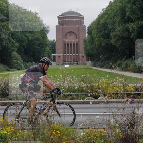 14.09.2025 - Stadtparktriathlon Michael Burmester http://msf.ph/oto/8902951 14.09.2025 10:03:05 Radfahren 530, 565, 615 meine-sportfotos.de