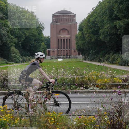 14.09.2025 - Stadtparktriathlon Michael Burmester http://msf.ph/oto/8902982 14.09.2025 10:04:39 Radfahren 526, 566, 574 meine-sportfotos.de