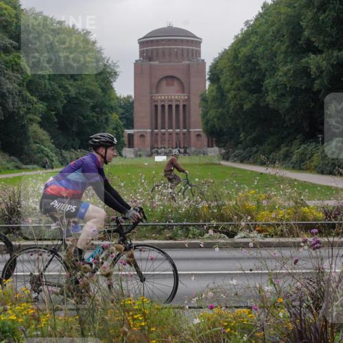 14.09.2025 - Stadtparktriathlon Michael Burmester http://msf.ph/oto/8902984 14.09.2025 10:04:47 Radfahren 521, 522, 531, 557, 566, 574, 619 meine-sportfotos.de